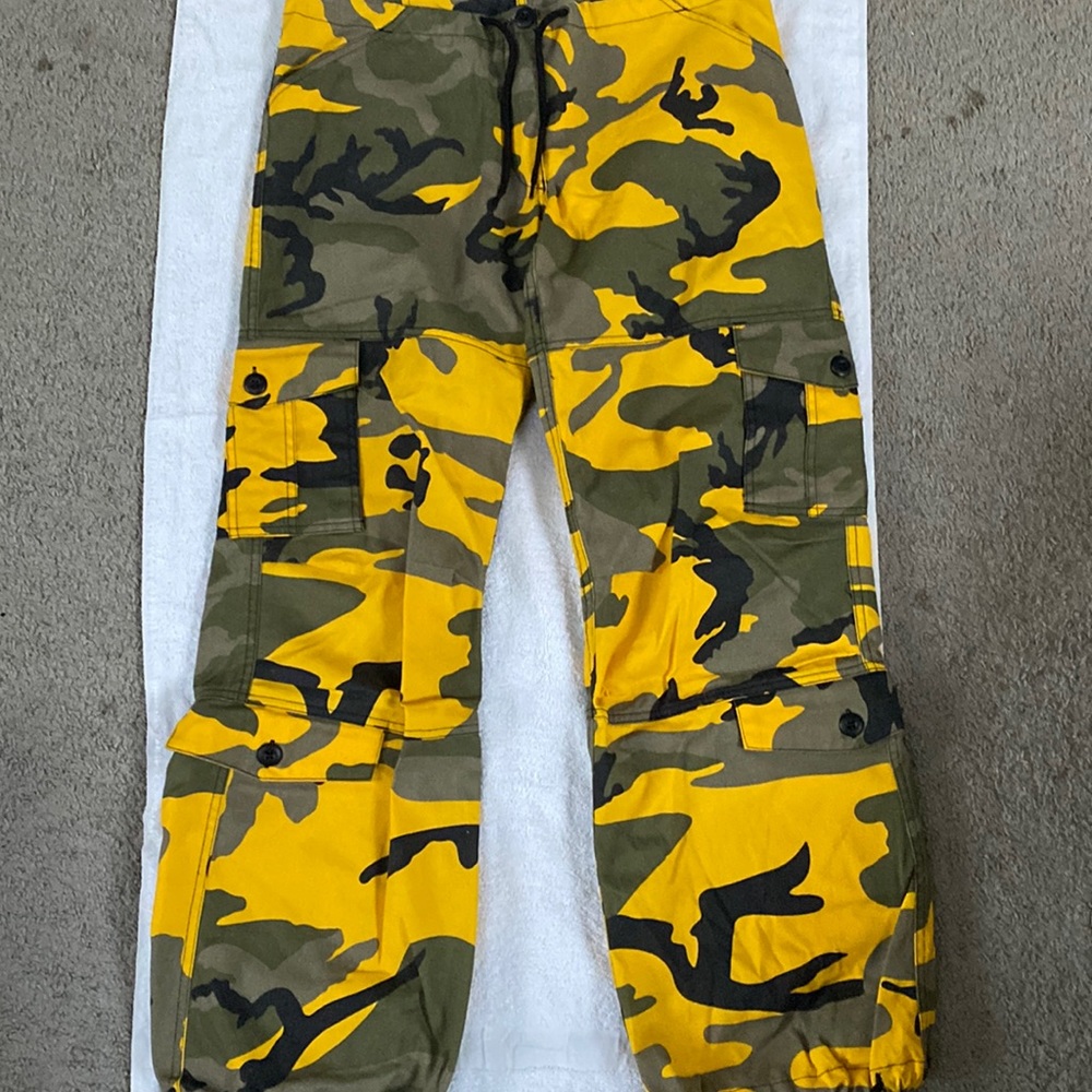 Cargo black,yellow,n gray camouflage miss/girls pants from Zumie worn maybe once